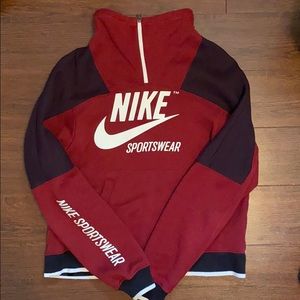 Nike 3/4 Sweater